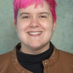 Kelly Winter headshot