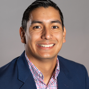 isaiahhurtado-headshot.jpg